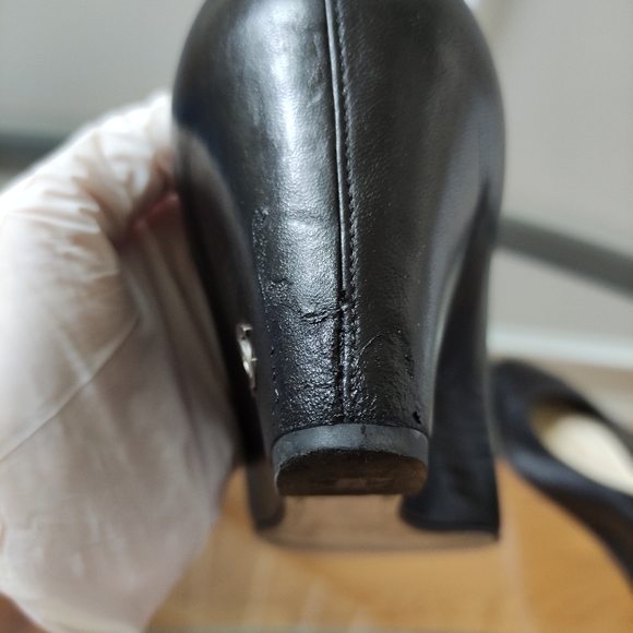 Chanel Interlocking CC Logo Patent Leather Cap Toe Wedge Pumps 38 black - Picture 15 of 16